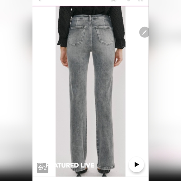 KanKan flare Jeans. - Picture 2 of 6